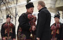 Фото 24: Колядники з Верховини у Львові показали справжні традиції, що живуть і зберігаються сотні років поміж Карпатськими горами