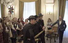 Фото 3: Українська академія лідерства заколядувала в Ратуші та презентувала вертепне дійство