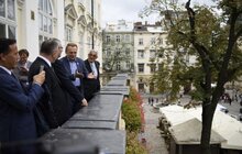 Фото 2: Міський голова та президент Всесвітньої федерації стрільби з лука обговорили розвиток цього виду спорту у Львові