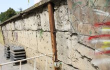 Фото 6: На вул. Бандери демонтують аварійну підпірну стінку: трамваї №1 та №2 курсуватимуть за частково зміненими маршрутами (відео)