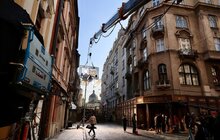 Фото 2: У Львові знімають історичний серіал: де можна побачити декорації та які зміни для водіїв (фото/відео)