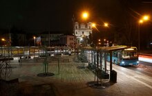 Фото 4: На перетині вулиць Бандери - Чупринки облаштували комфортну зону очікування громадського транспорту (фото/відео)