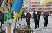 Фото 1: До Львова приїхали три міністри та генеральна директорка, яка очолює ЮНЕСКО у світі: що написали у Книзі почесних гостей