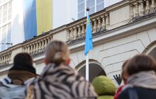 Фото 6: У День спротиву окупації Криму в центрі Львова підняли кримськотатарський прапор (відео)