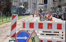 Фото 9: Зупинку на пл. Соборній роблять доступною: трамваї №3 та №8 тимчасово змінили кінцеву зупинку (відео)
