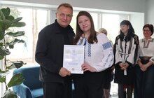 Фото 2: У Львові подякували тим, хто першим зустрічає пацієнта: 25 сімейних лікарів та 25 медичних сестер отримали подяки і премії