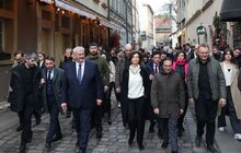 Фото 15: До Львова приїхали три міністри та генеральна директорка, яка очолює ЮНЕСКО у світі: що написали у Книзі почесних гостей