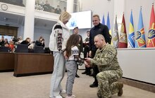 Фото 5: У День захисників і захисниць 30 львів’ян посмертно нагородили «Почесним знаком Святого Юрія» (фото)