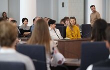 Фото 4: Обдаровані львівські школярі отримали по 30 тисяч гривень