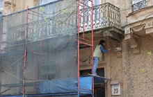 Фото 3: У Львові у співпраці з мешканцями розпочали реставрувати балкон у будинку-пам’ятці (відео)