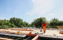 Фото 25: У Львові зводять тимчасові будинки для вагітних переселенок