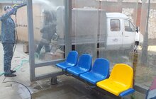 Фото 72: Комунальні служби дезінфікують місто: миють вулиці, тротуари, зупинки транспорту, сходові клітки будинків
