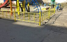 Фото 43: На території Львова проводять миття і дезінфекцію дитячих майданчиків