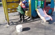 Фото 66: Комунальні служби дезінфікують місто: миють вулиці, тротуари, зупинки транспорту, сходові клітки будинків
