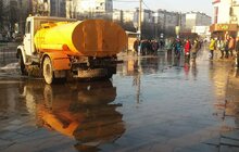 Фото 10: Комунальні служби Львова проводять миття вулиць