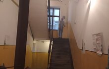 Фото 5: Комунальні служби щоденно проводять дезінфекцію у житлових будинках