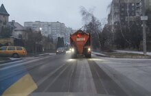Фото 9: Мерія просить усіх учасників дорожнього руху бути максимально обережними через ожеледицю