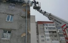 Фото 4: Снігоприбиральна техніка працює на вулицях міста: чистять вулиці від снігу і ліквідовують нависання бурульок