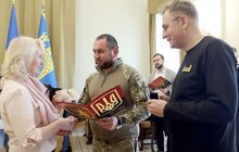 Фото 3: “Дякуємо за справжнього Захисника” - у Львові вручили подяки рідним захисників 24-ї бригади, які захищають Україну