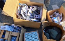 Фото 4: Центр допомоги учасникам бойових дій у Львові зібрав та відправив на передову 50 тонн гумвантажу