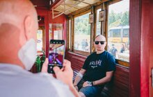 Фото 7: У Львові для захисників, які відновлюються у реабілітаційних центрах, провели екскурсію трамваєм