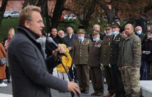 Фото 42: На Меморіалі Героїв Небесної Сотні вояки братства ветеранів УПА підняли національний стяг
