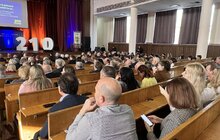 Фото 2: НУ «Львівська політехніка» святкує 210-річчя: Мер Львова привітав колектив та вручив подяки від громади міста