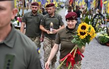 Фото 7: На Личаківському кладовищі помолилися за полеглих Захисників і Захисниць України (фото)