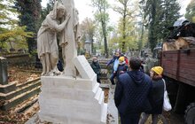 Фото 10: На Личаківському цвинтарі закінчили 14 етап реставраційних робіт у межах українсько-польської програми