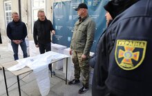 Фото 4: Львів отримав тисячу костюмів біологічного та хімічного захисту (відео)