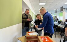 Фото 1: Центру рекрутингу української армії у Львові передали ноутбуки