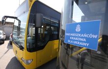 Фото 3: Львів отримав від польських міст 20 великих низькопідлогових автобусів та гуманітарну допомогу