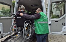 Фото 2: Центр «Джерело» придбав спеціально обладнаний автомобіль з підіймачем для маломобільних постраждалих від домашнього насильства