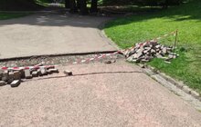 Фото 2: У Стрийському парку переобладнують водостоки