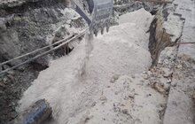 Фото 9: На вул. Патона ремонтні бригади замінили ділянку аварійної каналізаційної мережі