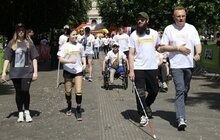 Фото 2: У Львові відбувся безбар’єрний благодійний напівмарафон: серед учасників забігу пацієнти центру UNBROKEN