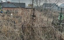 Фото 1: Міські служби ліквідували стихійні сміттєзвалища на Брюховицькому та Ряснянському кладовищах