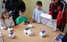 Фото 1: У Львові провели фестиваль робототехніки