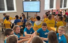 Фото 1: Тисяча четвертокласників Львова взяли участь у шкільних інтелектуальних іграх