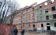 Фото 6: Мурують комини, монтують вікна та заливають перекриття: на вул. Стрийській тривають аварійно-відновлювальні роботи у знищених обстрілами будинках