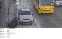 Фото 13: За минулі вихідні працівники ЛКП «Львівавтодор» зафіксували 53 випадки порушень правил дорожнього руху через неналежне паркування