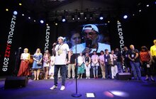 Фото 3: Мер Львова подякував організаторам Leopolis Jazz Fest 2019 та вручив «Золотий герб міста Львова»