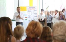 Фото 1: 200 вчителів у Львові переймають досвід викладання від канадських тренерів