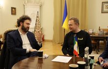 Фото 1: Один із найвідоміших італійських хірургів допомагає лікувати поранених у Львові