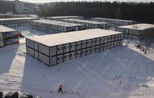 Фото 19: Замість трьох - одне зимове: як живуть мешканці найбільшого у Львові модульного містечка (відео)