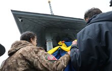 Фото 12: Над вежею львівської Ратуші урочисто підняли національний прапор