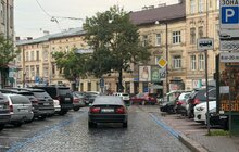 Фото 4: На вул. Шпитальній облаштували новий майданчик ЛеоПарковки