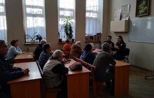 Фото 2: Львівські патрульні навчали літніх дідусів та бабусь, як протидіяти шахраям