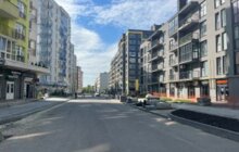 Фото 8: Реконструкція вул. Залізничної: на перехресті з вул. Ясною облаштовують кільцевий рух