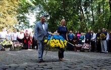 Фото 12: У Львові вшанували пам’ять розстріляних професорів на Вулецьких пагорбах